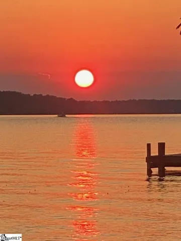 $475,000 | 2264 Scurry Island Road, Chappells, SC 29037