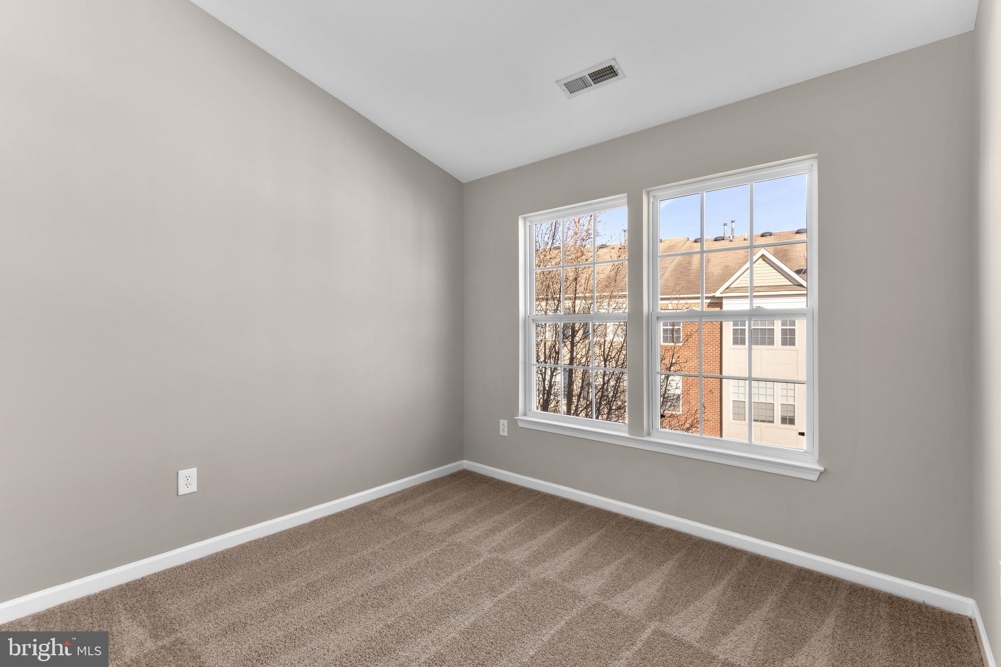 7091 Water Oak Road, Unit 75 Elkridge, MD 21075 - Photo 19 of 28 Gallery Image 19