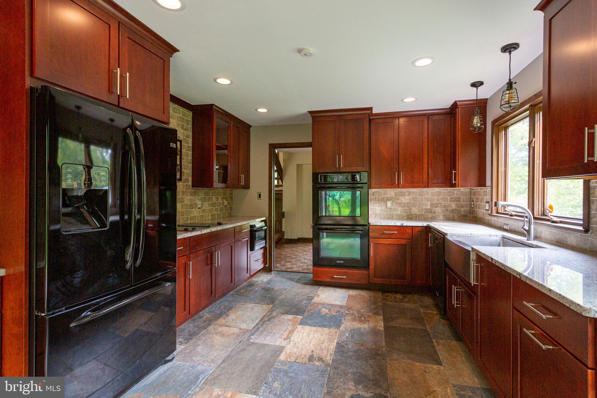 1404 Taylor Road Lansdale, PA 19446 - Photo 14 of 46 Gallery Image 14