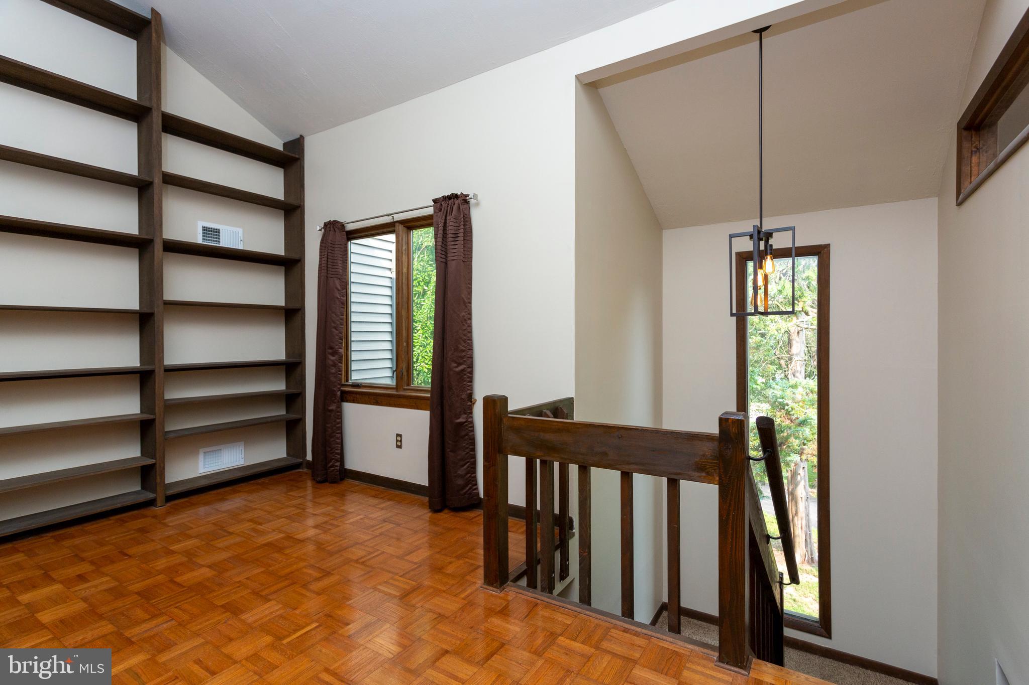 1404 Taylor Road Lansdale, PA 19446 - Photo 24 of 46 Gallery Image 24