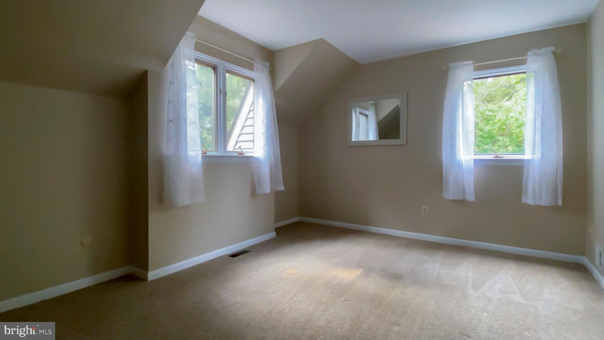 1404 Taylor Road Lansdale, PA 19446 - Photo 36 of 46 Gallery Image 36