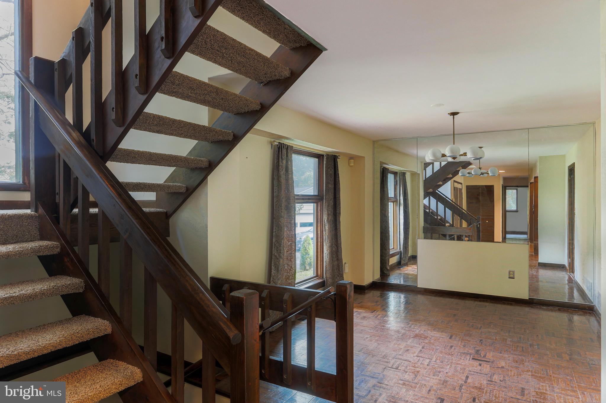 1404 Taylor Road Lansdale, PA 19446 - Photo 10 of 46 Gallery Image 10