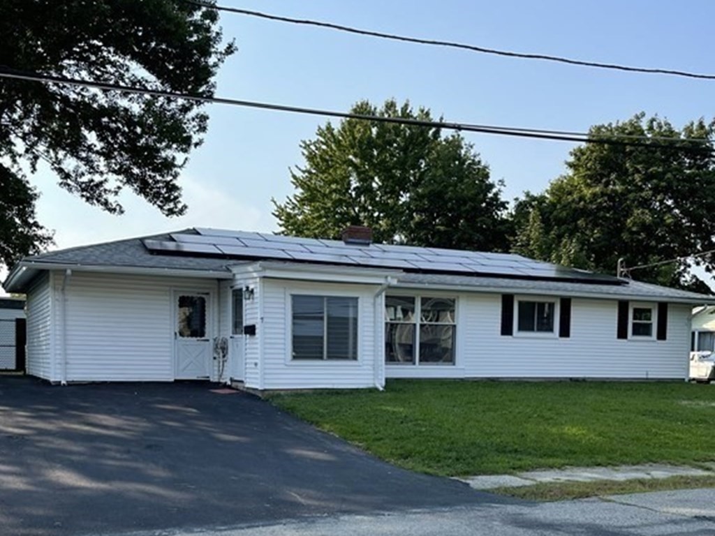 7 Kingsley Street Holbrook, MA 02343 - Photo 1 of 37