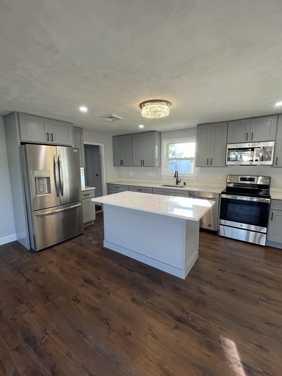 7 Kingsley Street Holbrook, MA 02343 - Photo 8 of 37