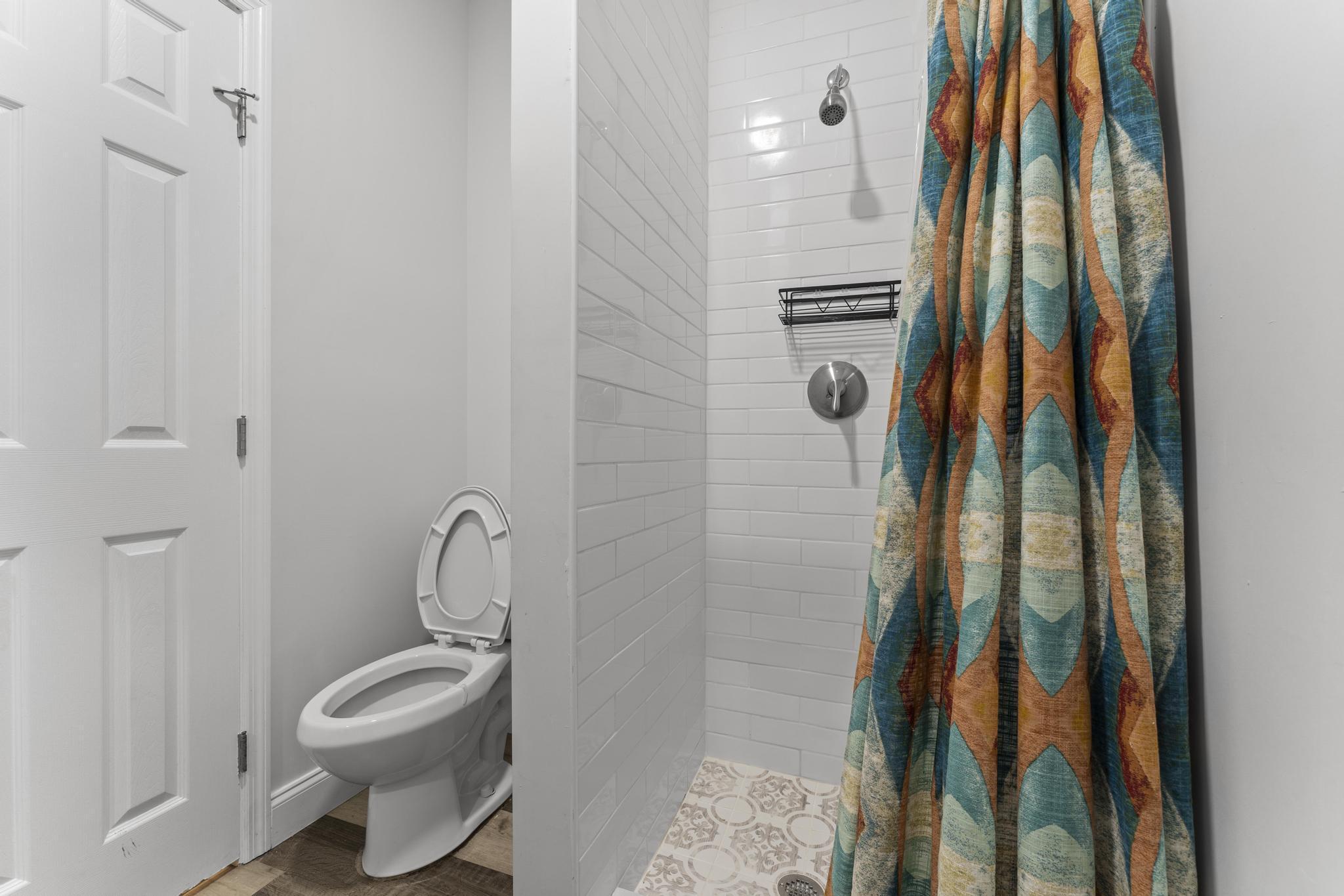 727 Hampton Road, Unit B West Palm Beach, FL 33405 - Photo 11 of 11 Bathroom