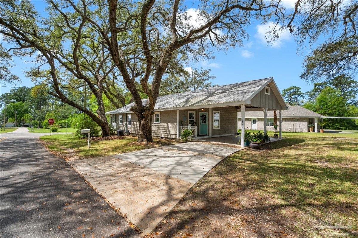 24715 Murphy Lane Elberta, AL 36530 - Photo 12 of 53
