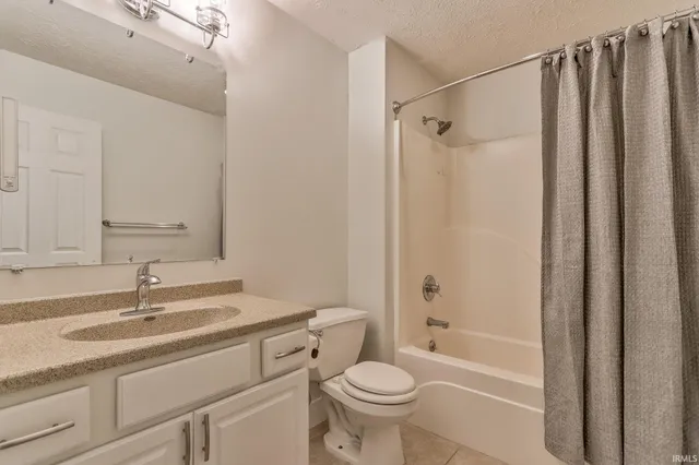 $310,000 | 8520 Hazel Court, Evansville, IN 47725