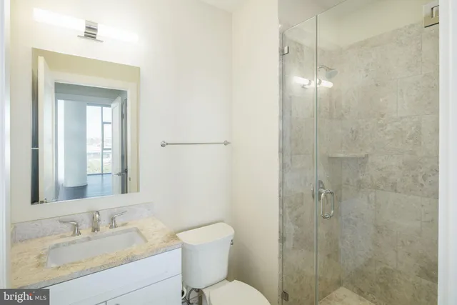 $1,300,000 | 210 South 25th Street, Unit 703, Philadelphia, PA 19103