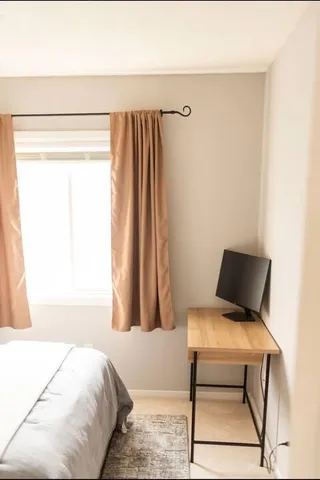 $2,800 | 6572 Regency Lane, Eden Prairie, MN 55344