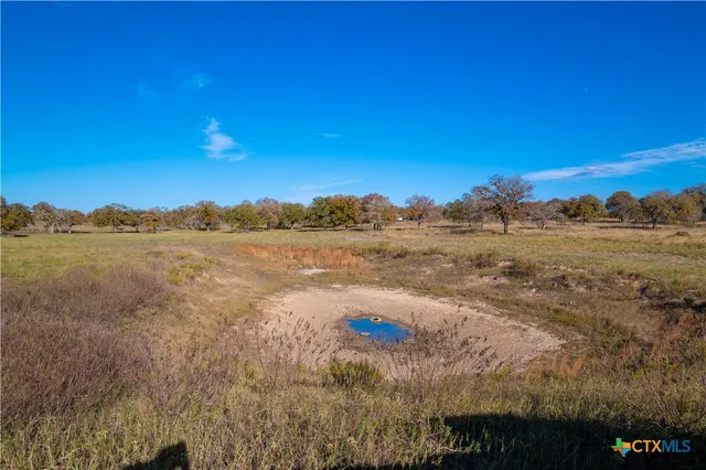 $699,000 | 847 Littlehorn Lane, La Vernia, TX 78121