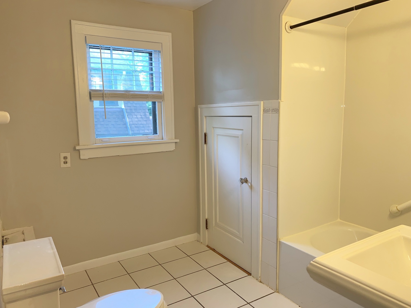 161 E Road Glen Ellyn, IL 60137 - Photo 10 of 13