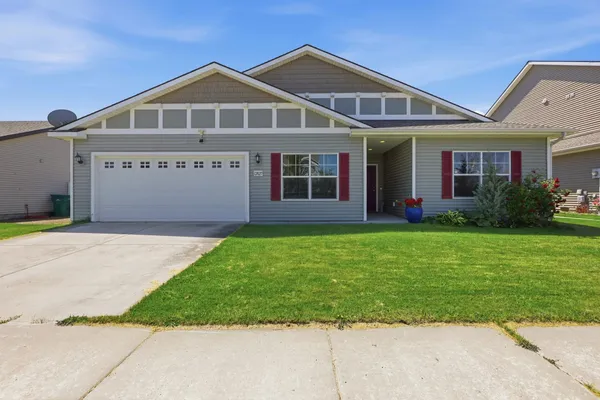 $435,000 | 12827 West 3rd Avenue, Airway Heights, WA 99001