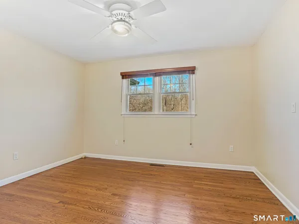 $649,900 | 15 Old Village Lane, Trumbull, CT 06611