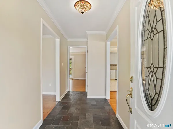 $649,900 | 15 Old Village Lane, Trumbull, CT 06611