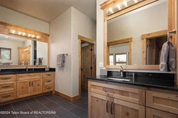 $2,500,000 | 293 Salt River Ranch Lane, Thayne, WY 83127
