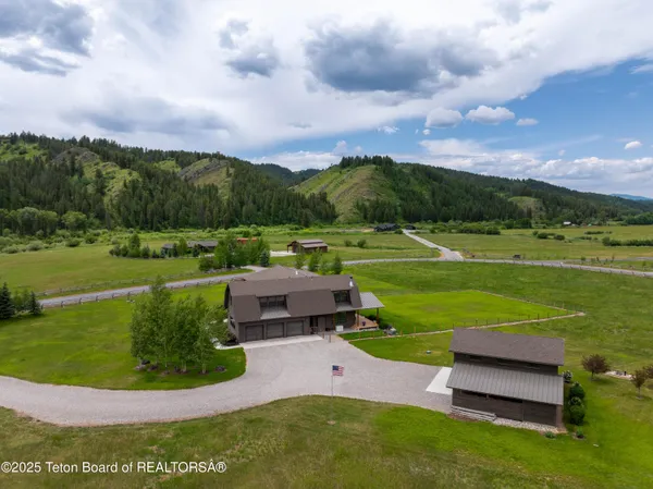 $2,500,000 | 293 Salt River Ranch Lane, Thayne, WY 83127