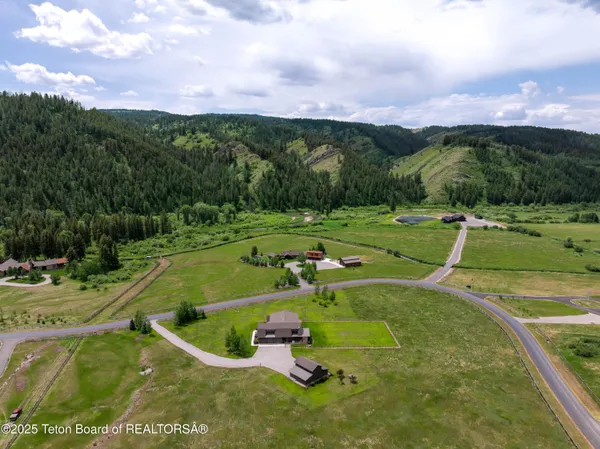 $2,500,000 | 293 Salt River Ranch Lane, Thayne, WY 83127