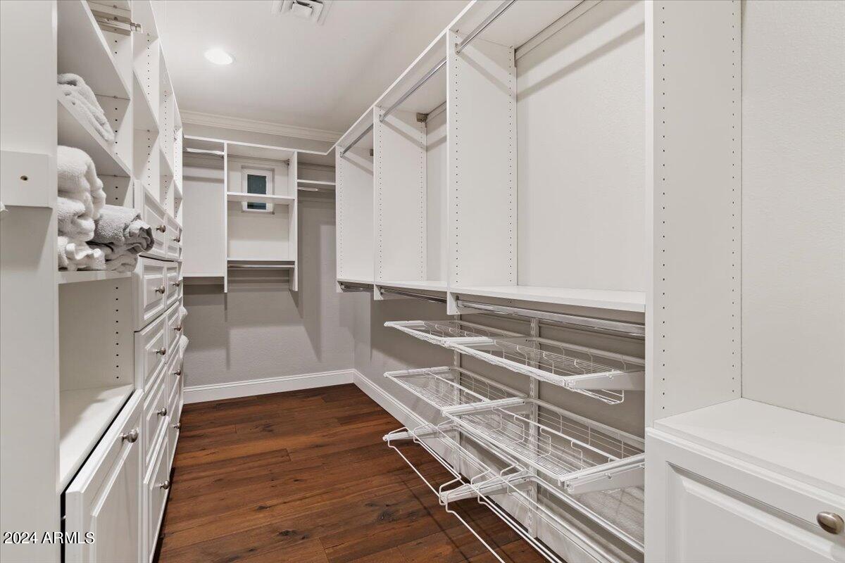 3841 East Elm Street Phoenix, AZ 85018 - Photo 33 of 72 a view of a walk in closet