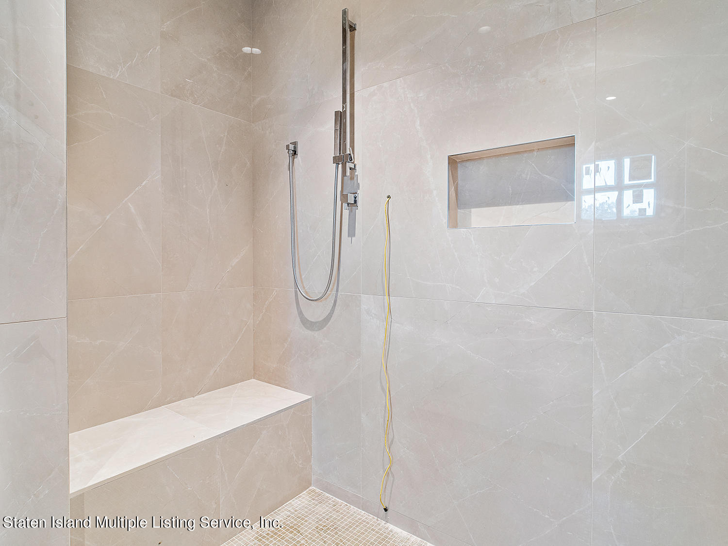 636 West Fingerboard Road Staten Island, NY 10305 - Photo 35 of 45 P1477617