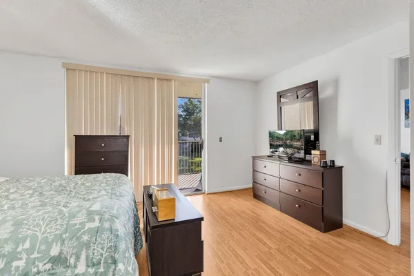 $1,600 | 6850 Royal Palm Boulevard, Unit G 208, Pompano Beach, FL 33063