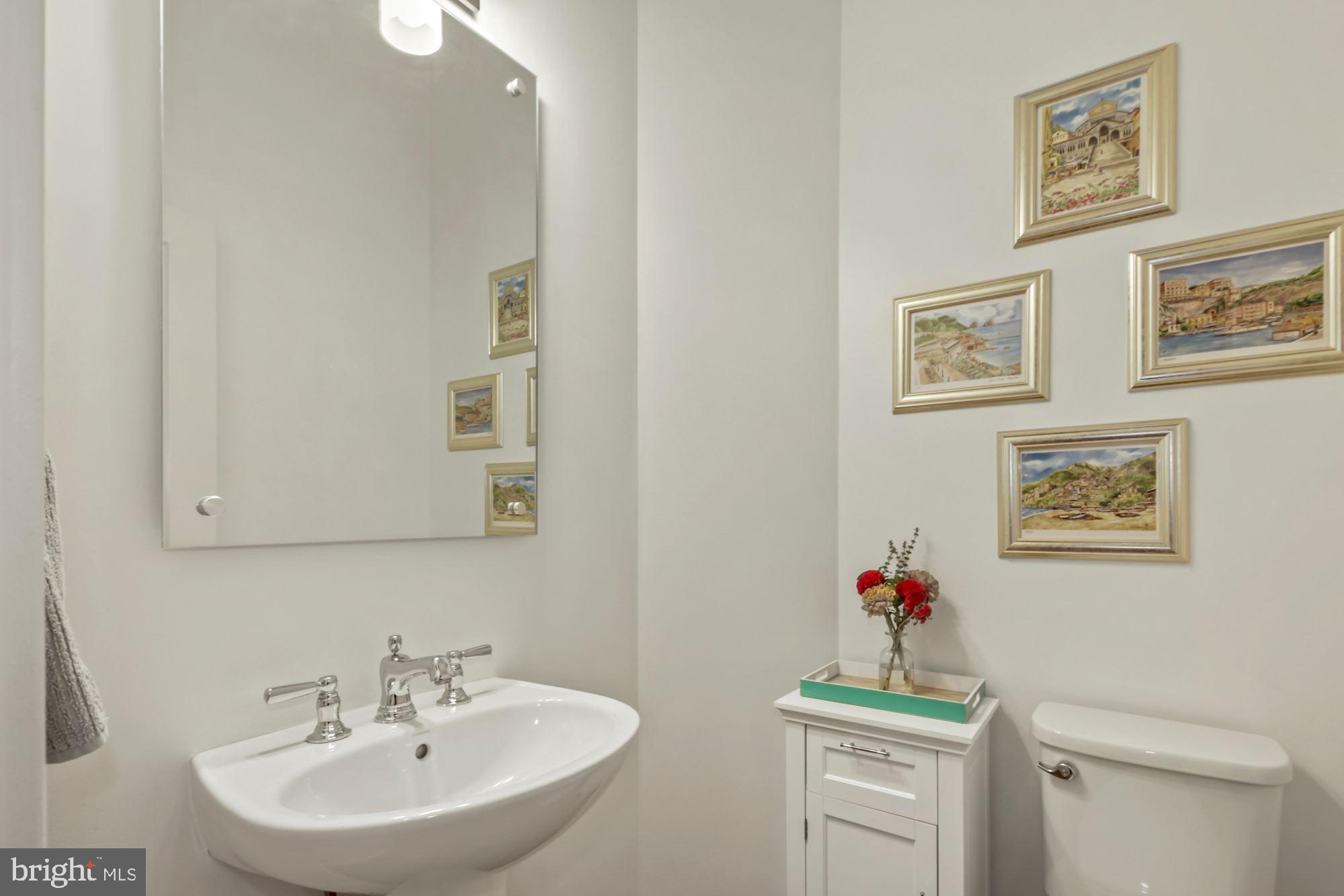 52 Ellsworth Heights Street Silver Spring, MD 20910 - Photo 15 of 41 Powder Room