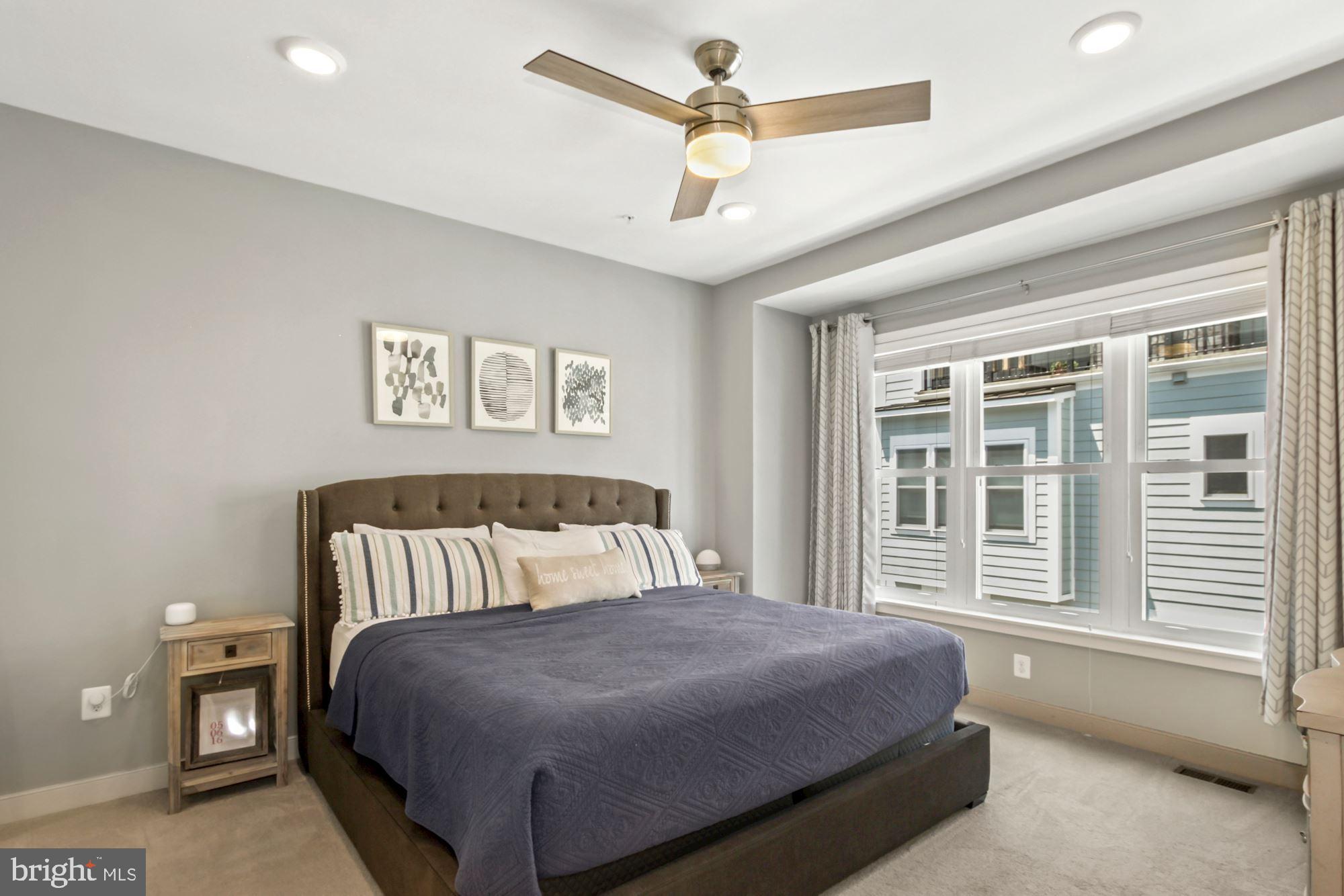 52 Ellsworth Heights Street Silver Spring, MD 20910 - Photo 16 of 41 Primary Suite