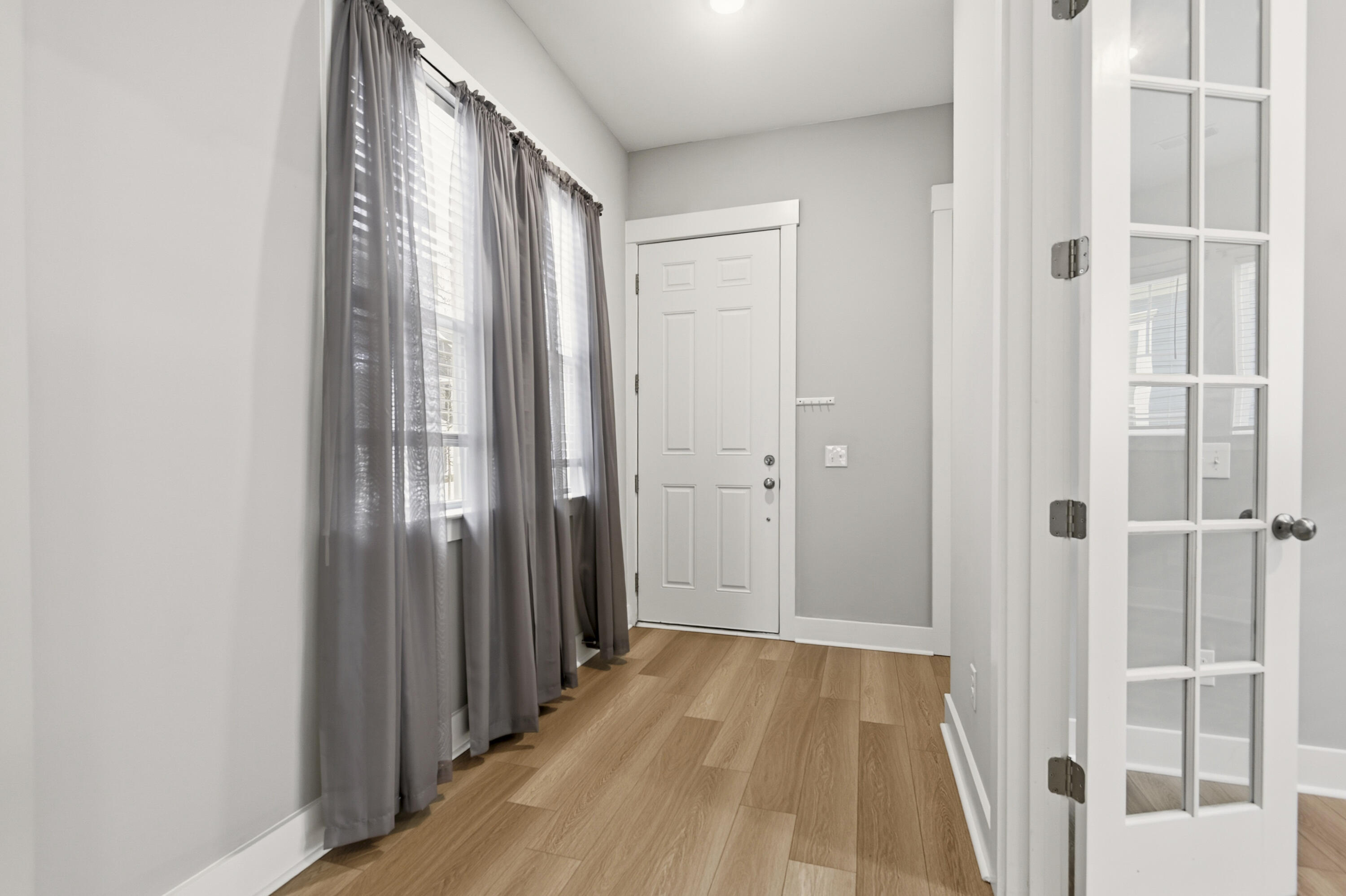 553 Sound Drive Summerville, SC 29486 - Photo 12 of 29 _DSC4833
