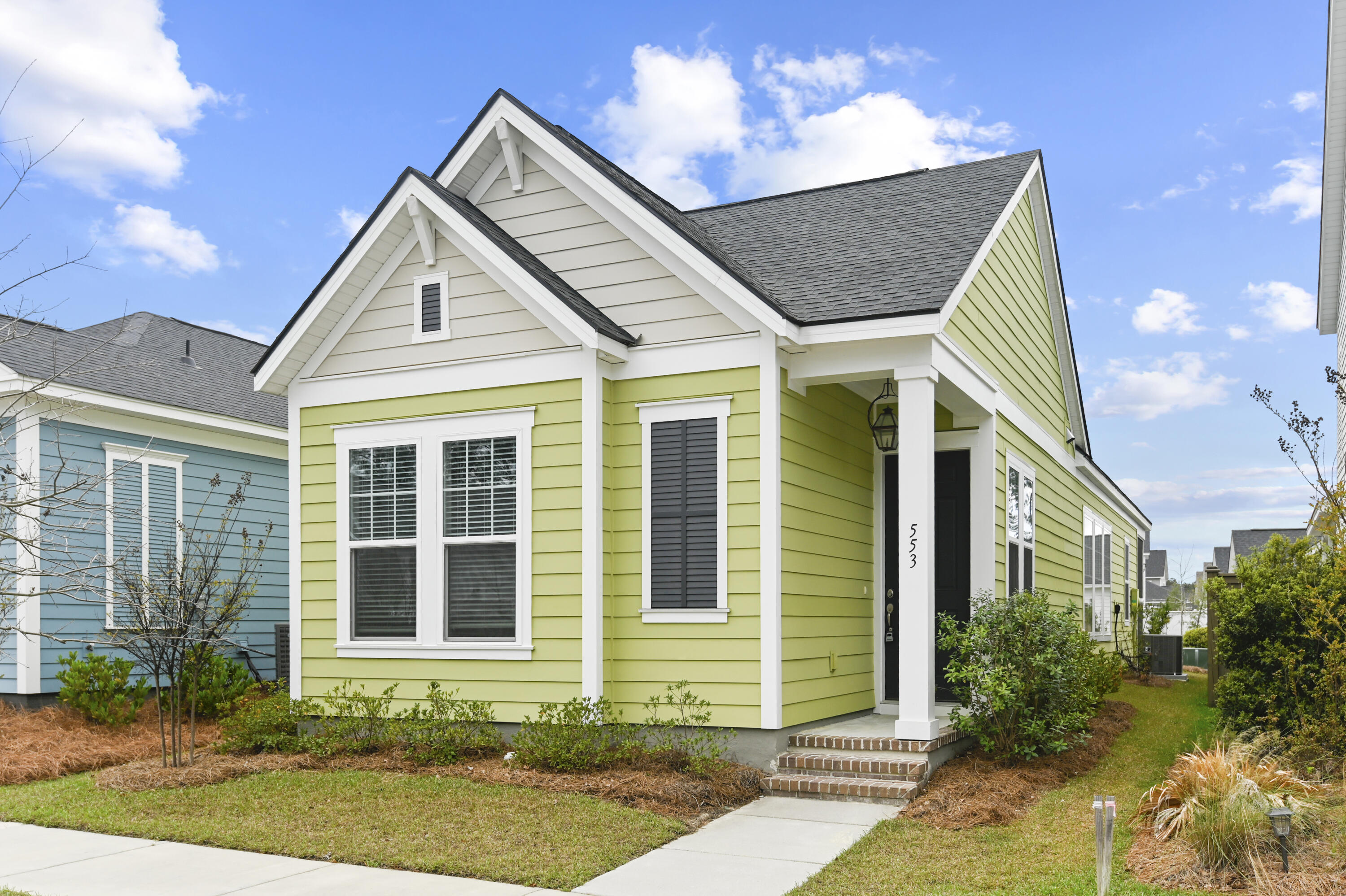 553 Sound Drive Summerville, SC 29486 - Photo 2 of 29 _DSC4914