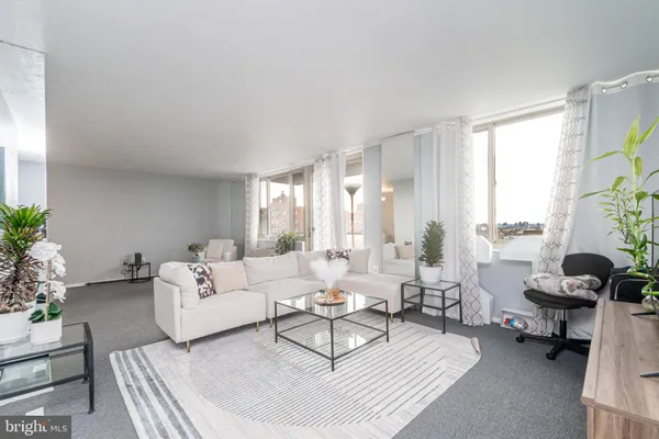 $165,000 | 1 East University Parkway, Unit 805, Baltimore, MD 21218