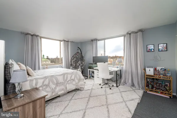$165,000 | 1 East University Parkway, Unit 805, Baltimore, MD 21218