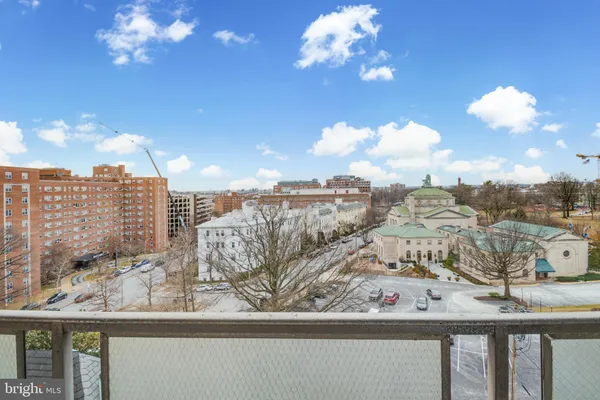 $165,000 | 1 East University Parkway, Unit 805, Baltimore, MD 21218
