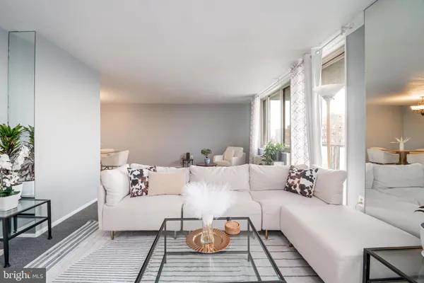 $165,000 | 1 East University Parkway, Unit 805, Baltimore, MD 21218