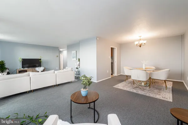 $165,000 | 1 East University Parkway, Unit 805, Baltimore, MD 21218