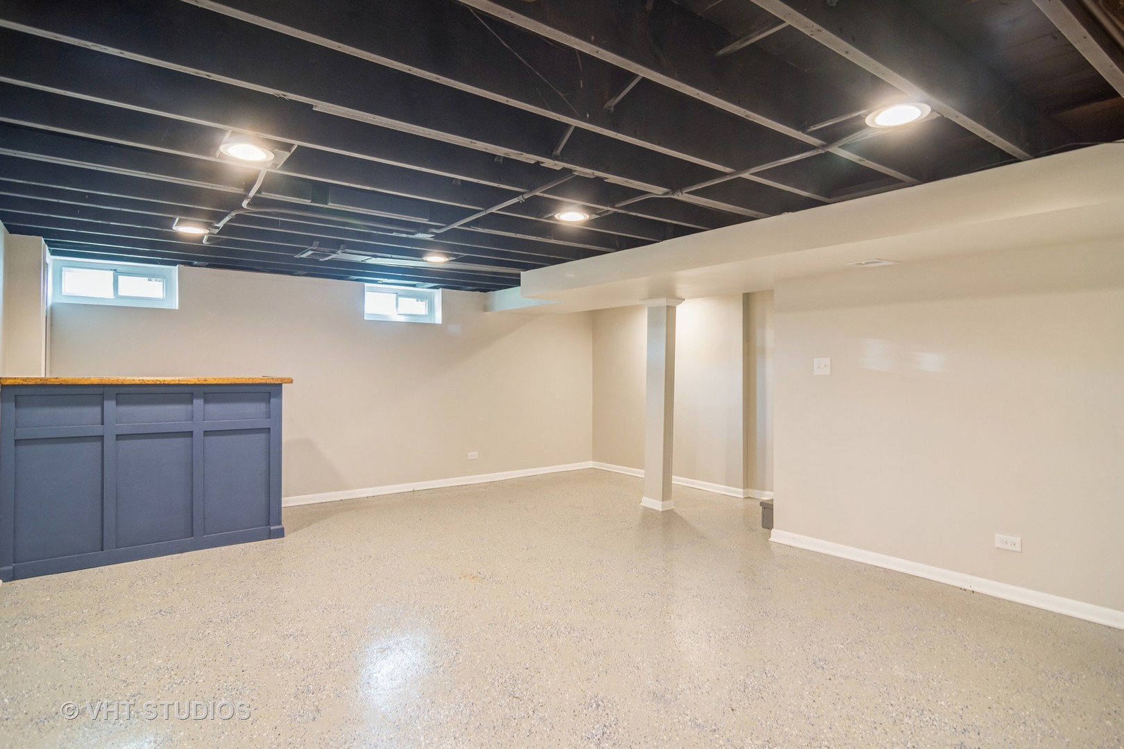 9562 Potter Road Des Plaines, IL 60016 - Photo 12 of 19 Gallery Image 12