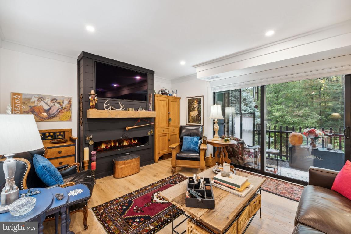 11615 Vantage Hill Road, Unit 12C Reston, VA 20190 - Photo 1 of 48 Gallery Image 1