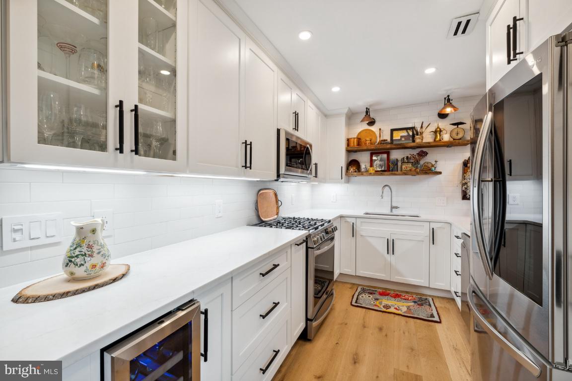 11615 Vantage Hill Road, Unit 12C Reston, VA 20190 - Photo 15 of 48 Gallery Image 15