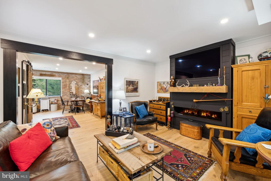 11615 Vantage Hill Road, Unit 12C Reston, VA 20190 - Photo 2 of 48 Gallery Image 2