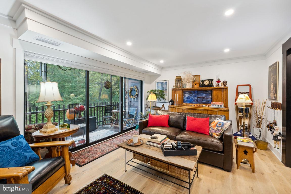 11615 Vantage Hill Road, Unit 12C Reston, VA 20190 - Photo 3 of 48 Gallery Image 3