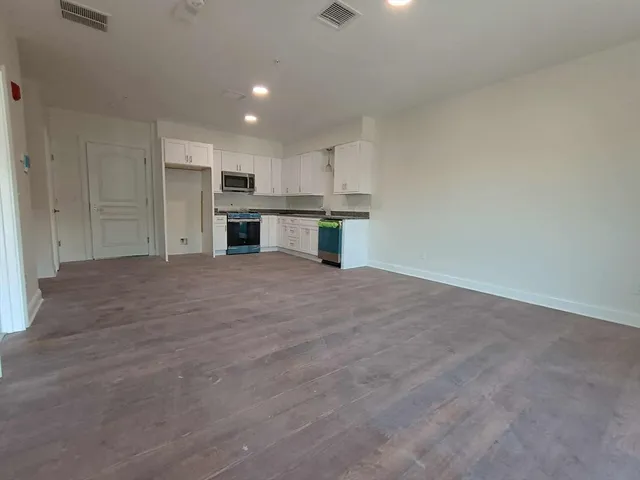 $344,000 | 10 Franklin Avenue, Unit 402, Revere, MA 02151