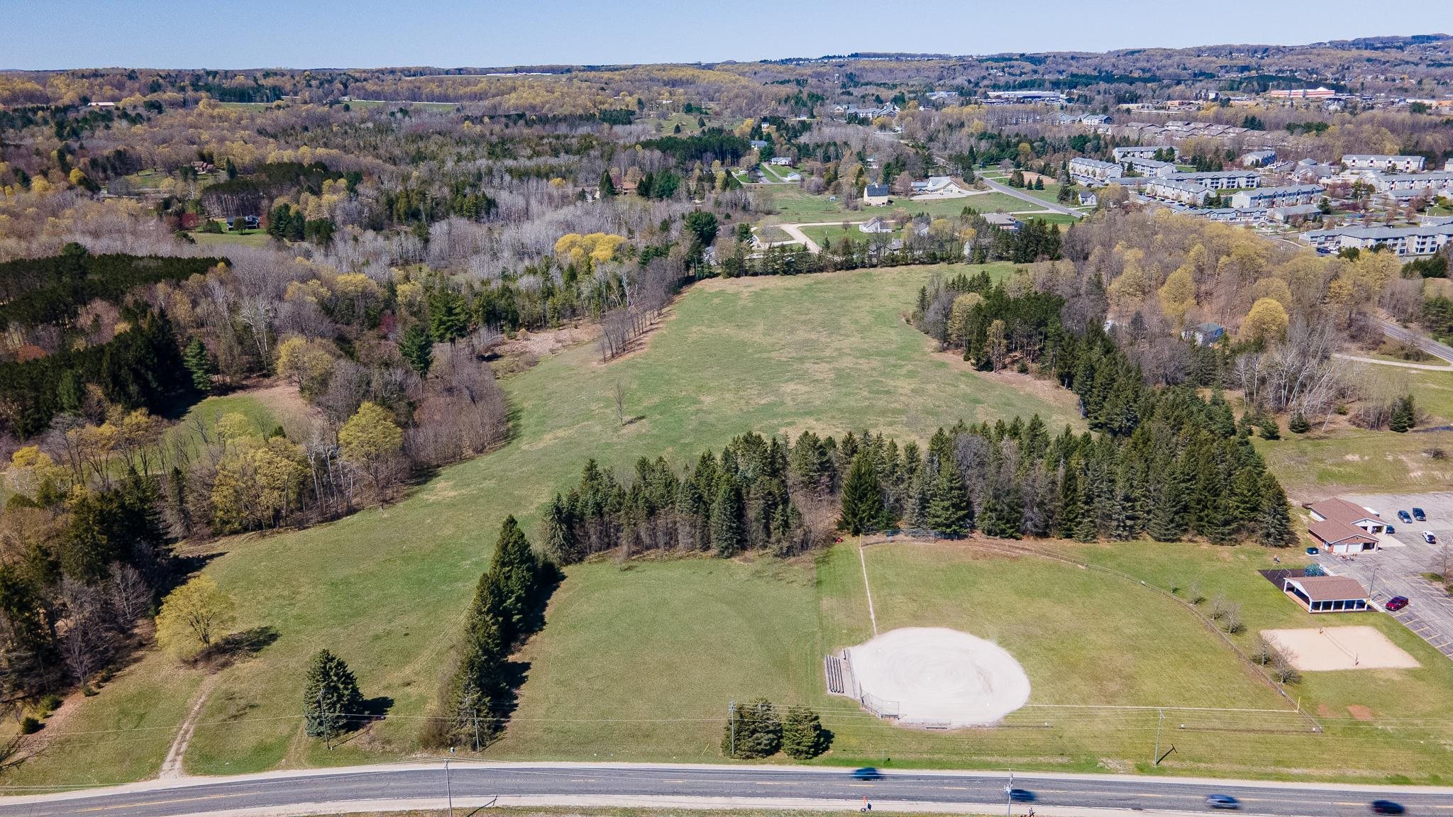 1795 Cass Road Traverse City, MI 49685 - Photo 8 of 11