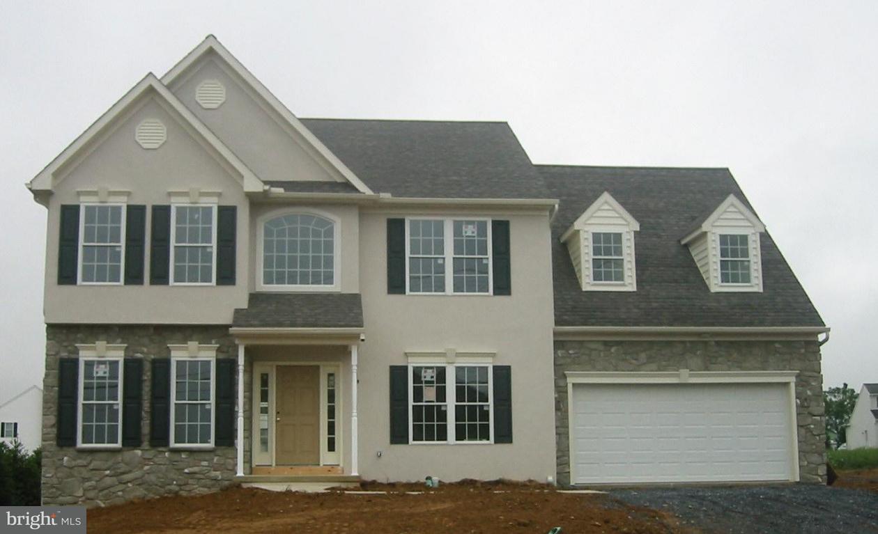 2717 Kreider Road, Unit 27 Lititz, PA 17543 - Photo 1 of 3