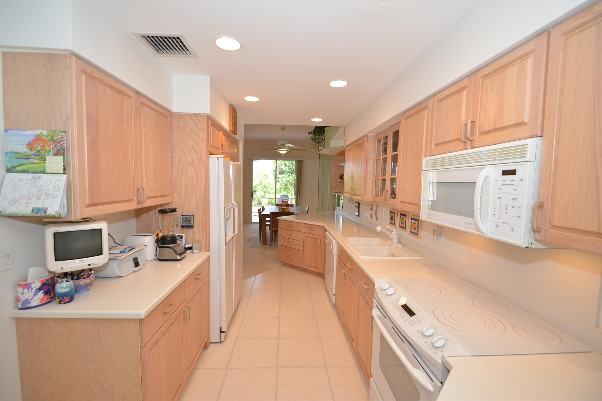 1000 North Us Highway, Unit 730 Jupiter, FL 33477 - Photo 8 of 29 DSC_0447