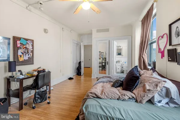 $2,800 | 1324 Locust Street, Unit 1503, Philadelphia, PA 19107