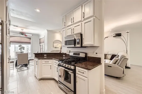 $369,000 | 2050 West Warm Springs Road, Unit 3624, Henderson, NV 89014