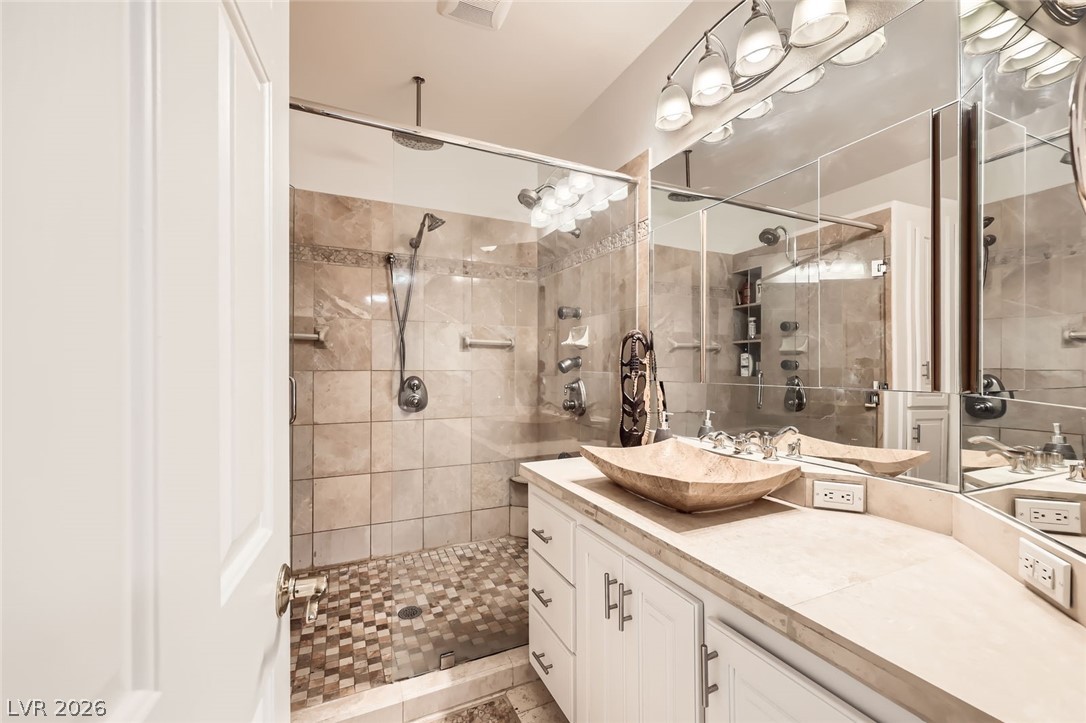 2050 West Warm Springs Road, Unit 3624 Henderson, NV 89014 - Photo 19 of 40 Full bath featuring a stall shower and vanity