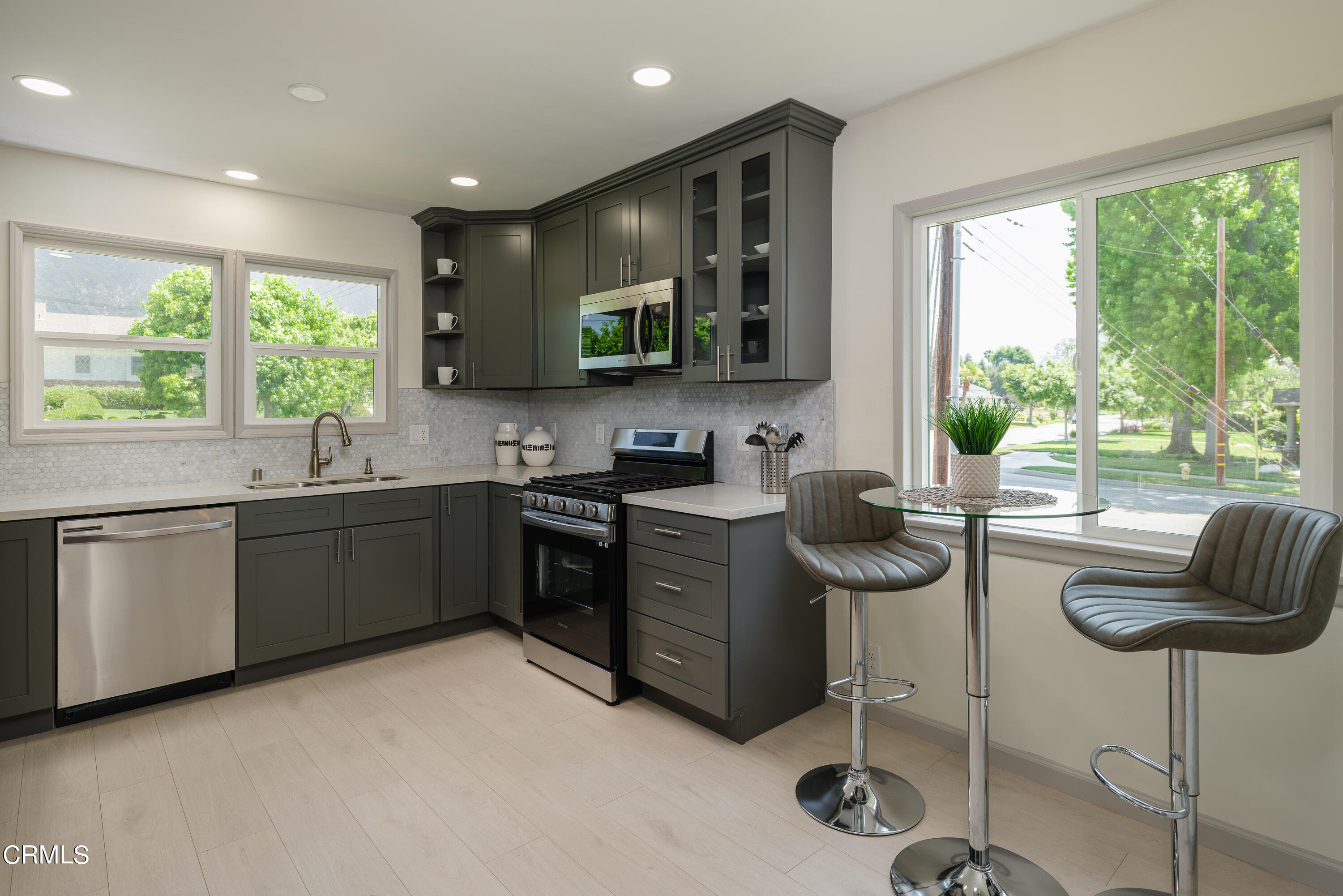 3720 Newhaven Road Pasadena, CA 91107 - Photo 12 of 37 NPW_3720NewHaven_014_FLEXMLS