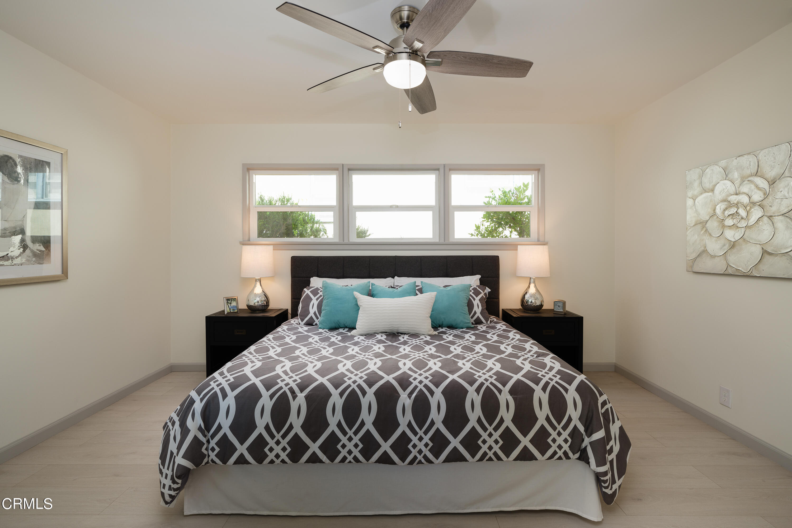 3720 Newhaven Road Pasadena, CA 91107 - Photo 23 of 37 a bedroom with a bed and window