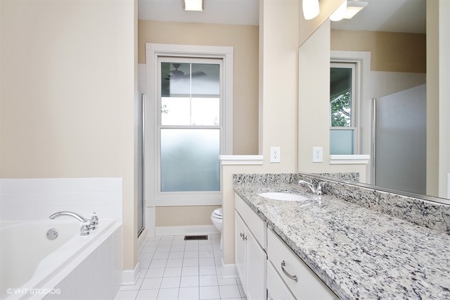1493 Potawatomi Road Grayslake, IL 60030 - Photo 11 of 20