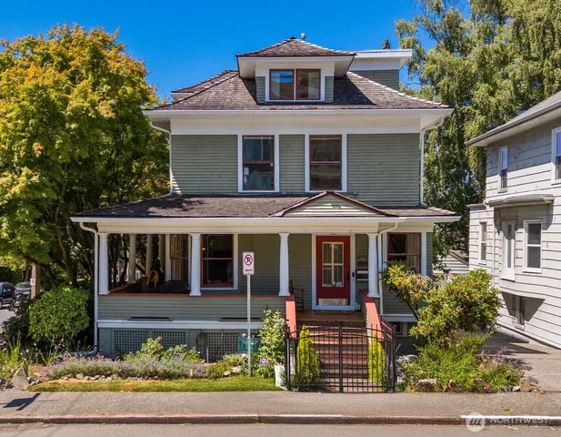 $1,975,000 | 503 12th Avenue East, Seattle, WA 98102