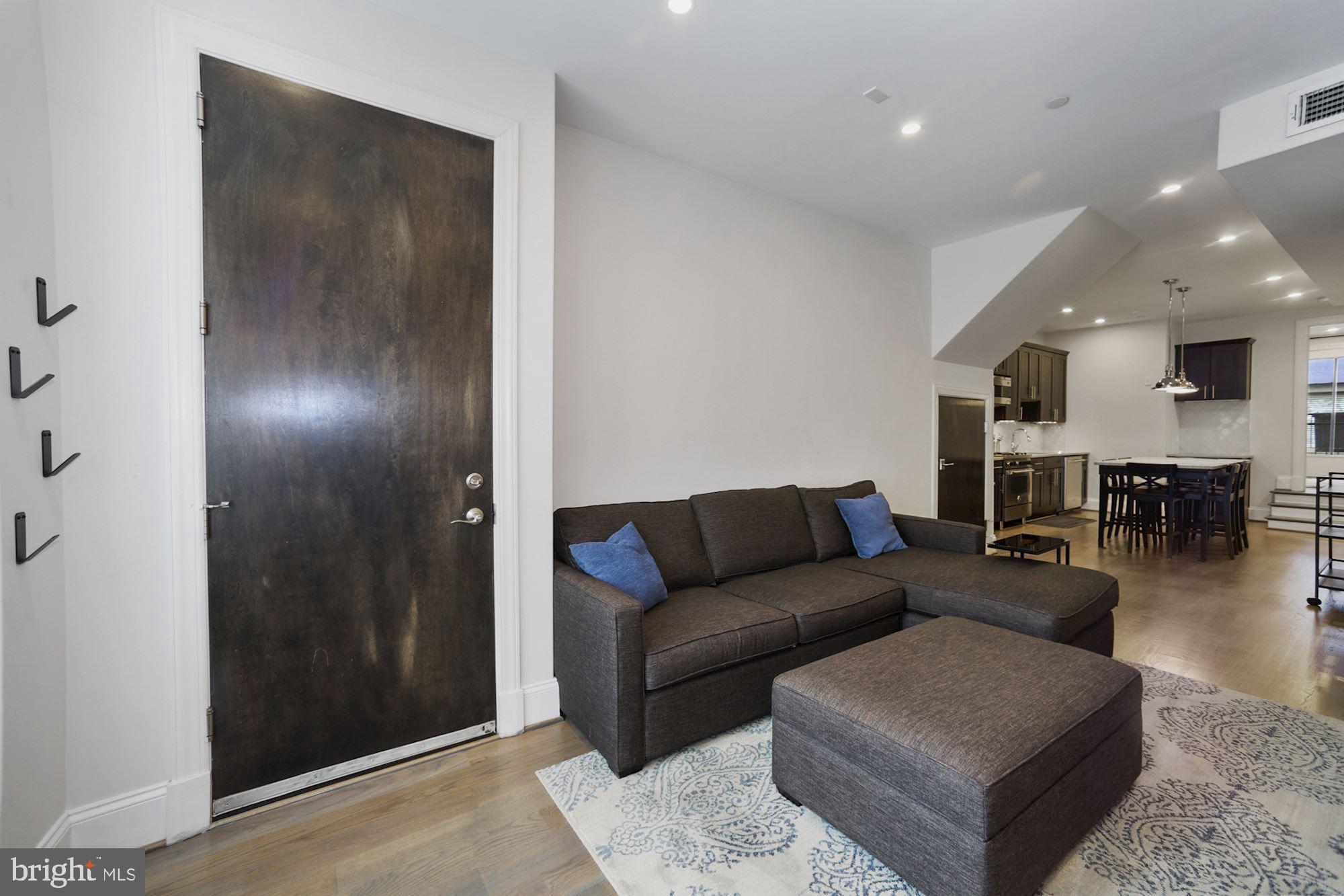 2298 Champlain Street Northwest, Unit B Washington, DC 20009 - Photo 8 of 65